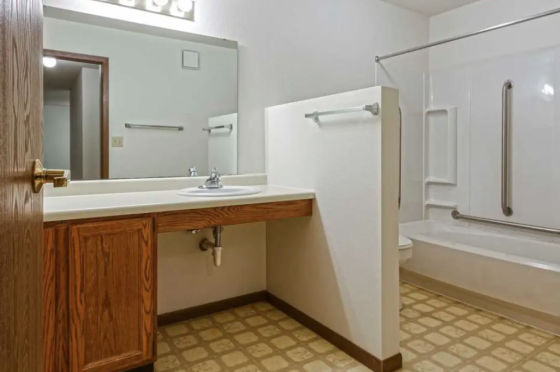 Eastmoor Apartments